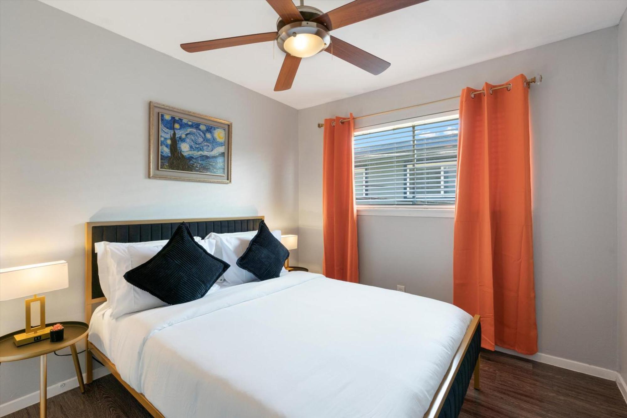 Mins 2 Downtown - King Bed - Private Stays Austin Buitenkant foto