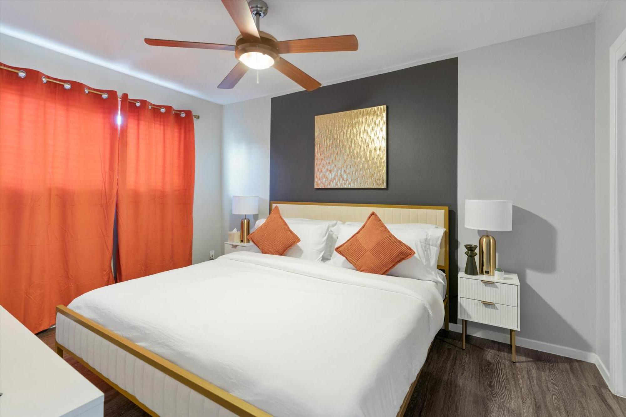 Mins 2 Downtown - King Bed - Private Stays Austin Buitenkant foto